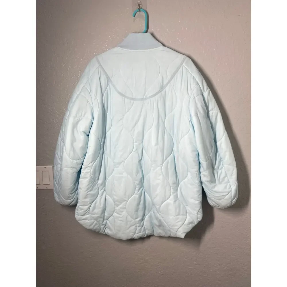 Lululemon Quilted Light insulation Jacket Powder Blue Sz 4